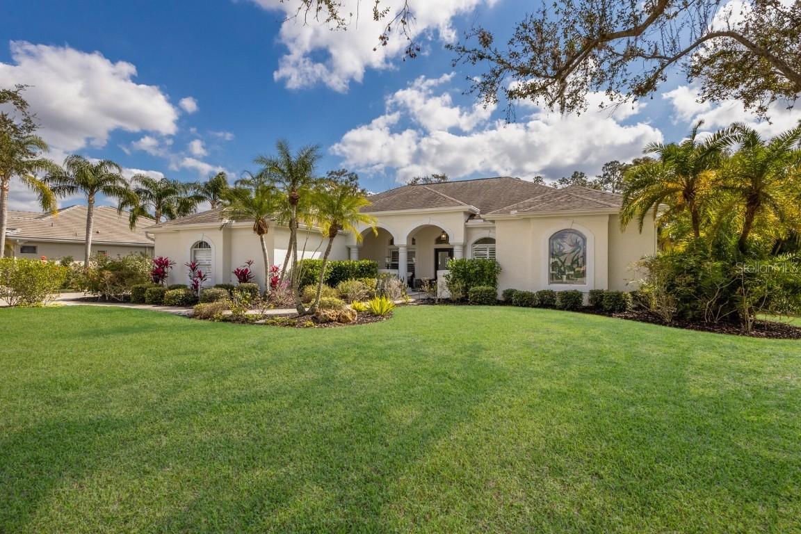 10159 Cherry Hills Avenue Cir., Bradenton, FL 34202