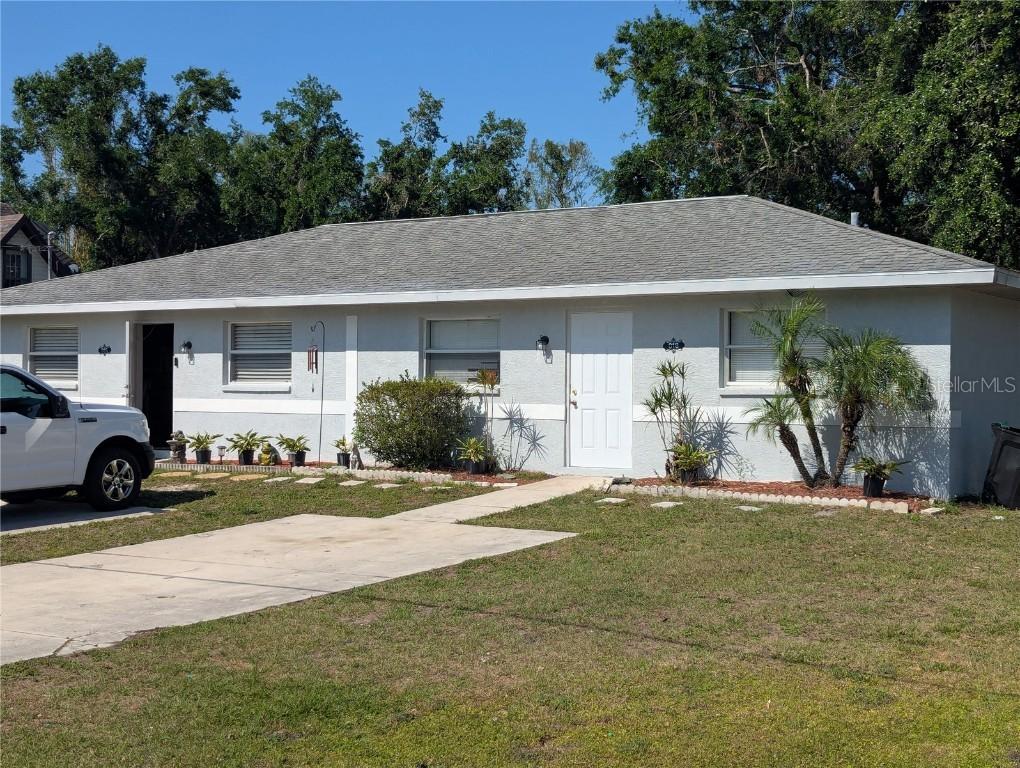 1016 Hagle Park Rd., Bradenton, FL 34212