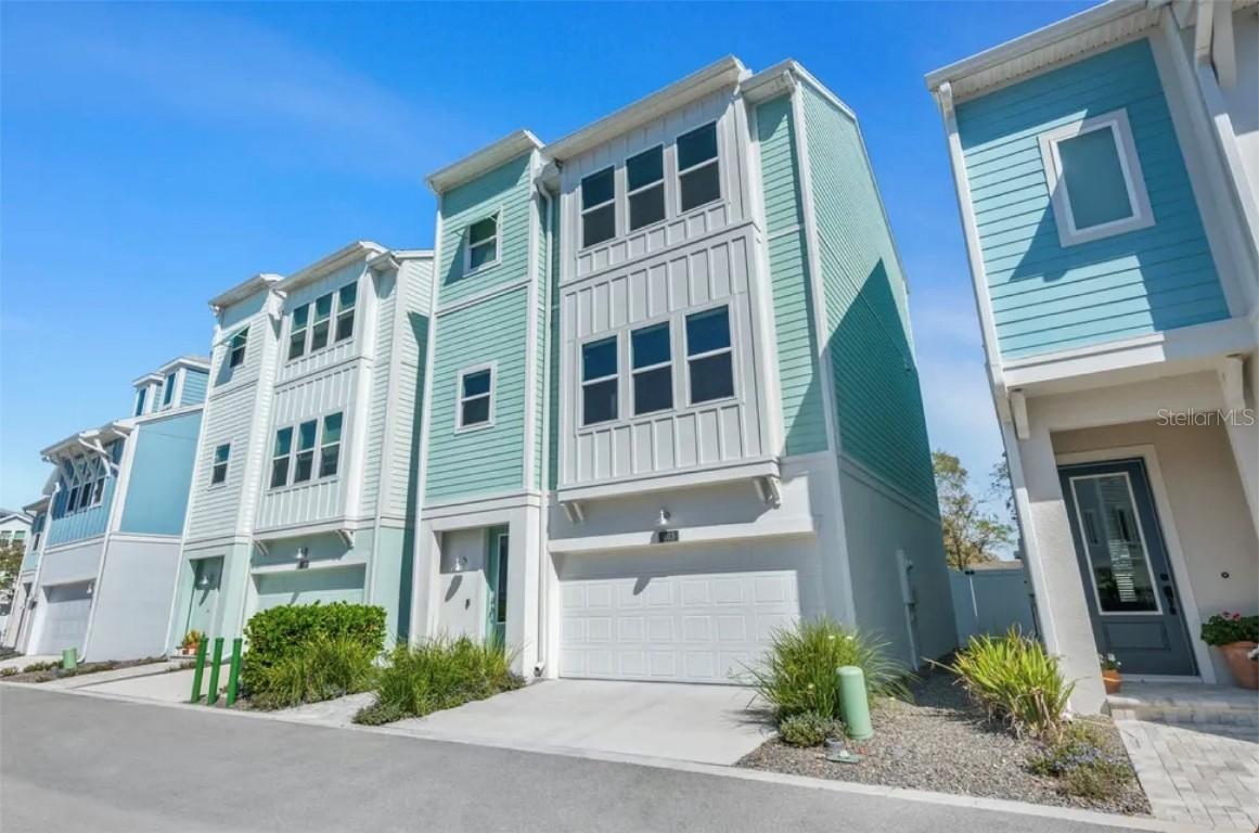 403 Wingfield Dr., Sarasota, FL 34237