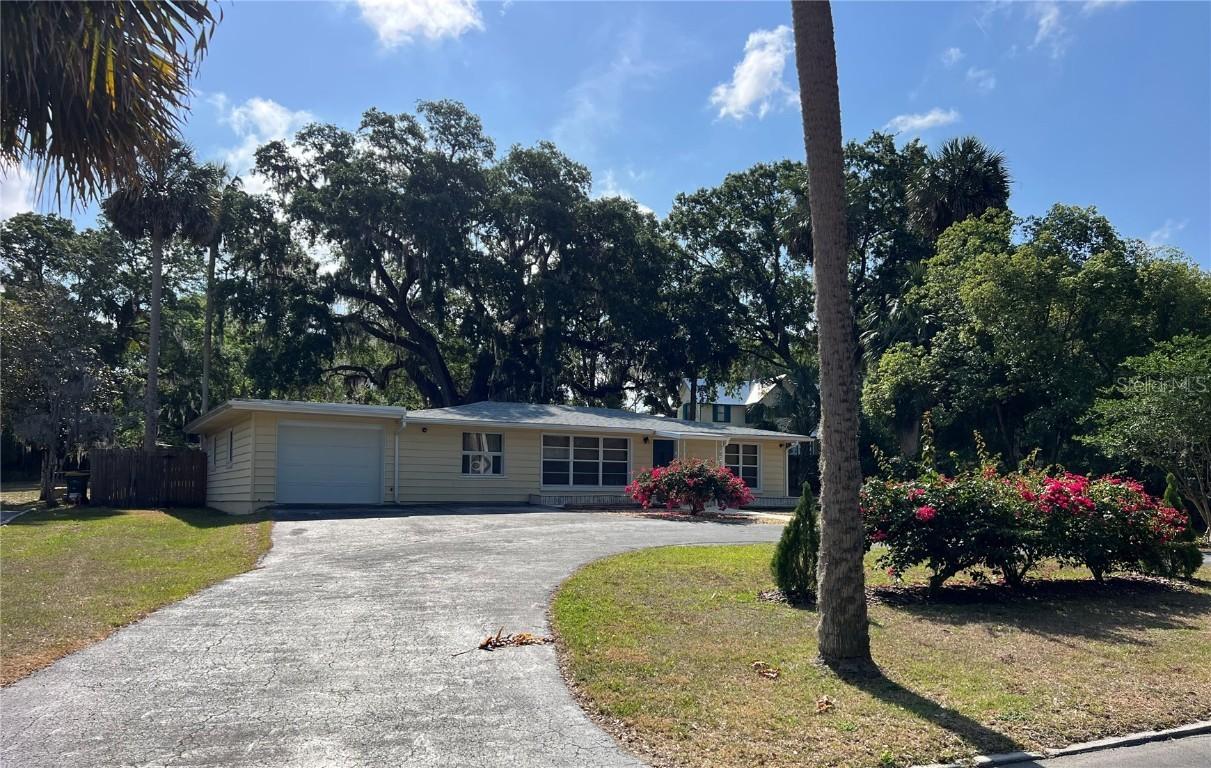 [Address Hidden by Seller], Mount Dora, FL 32757