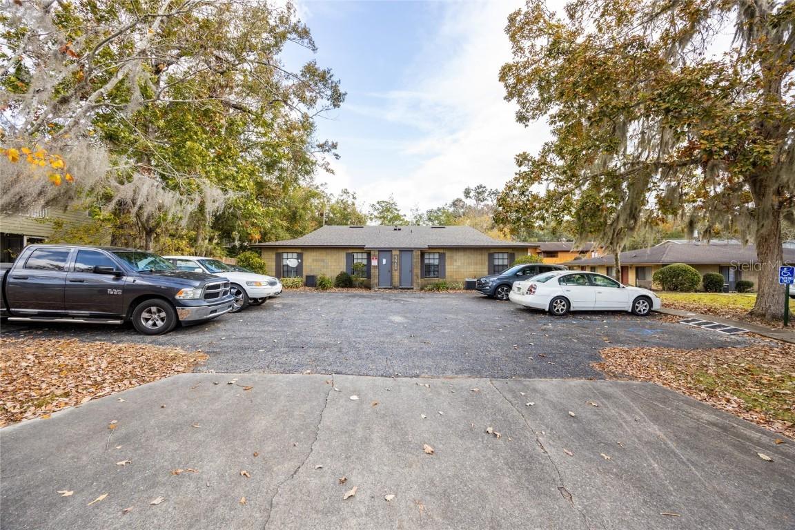 3521 SW 29th Ter., Gainesville, FL 32608