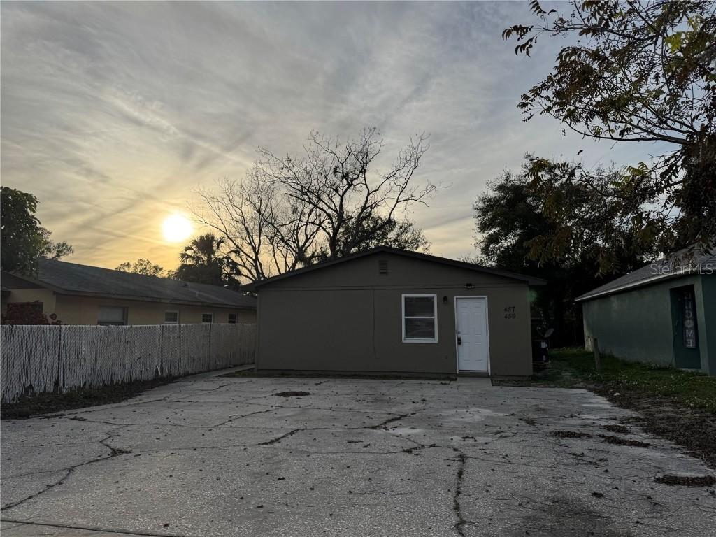 457 Kansas Ave., Lakeland, FL 33815