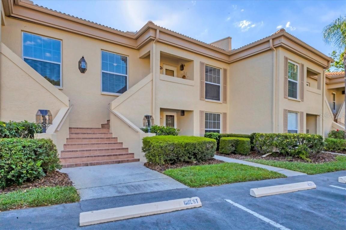 4381 Longmeadow #5, Sarasota, FL 34235