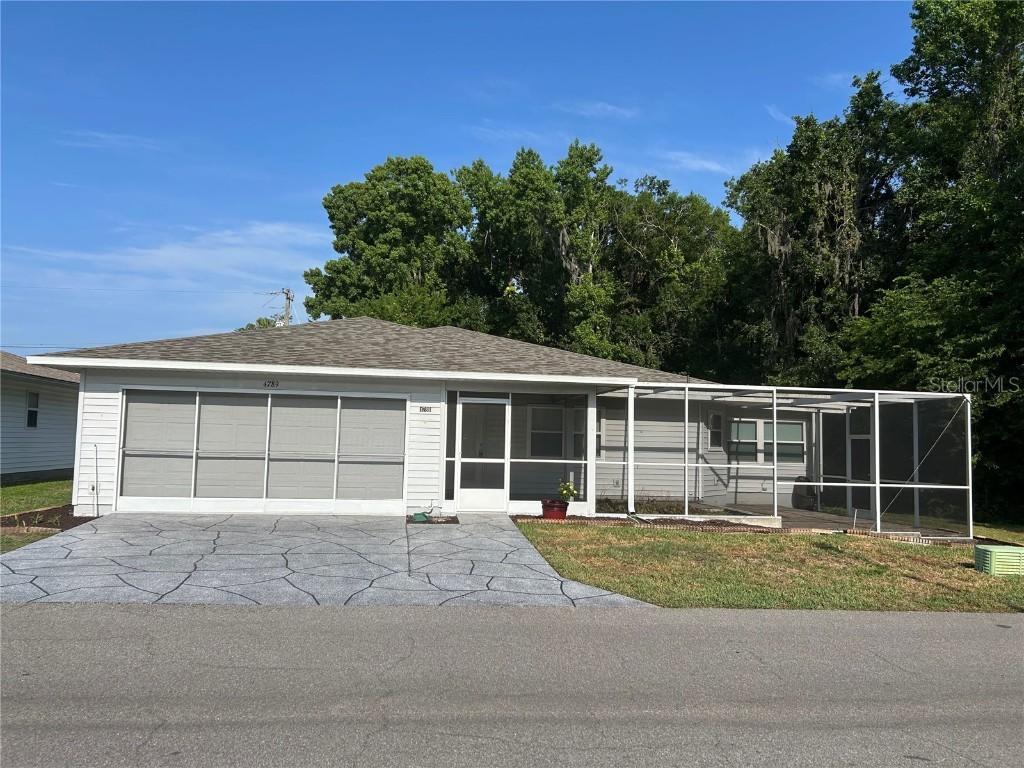 4789 Squire Hollow Dr., Lakeland, FL 33811