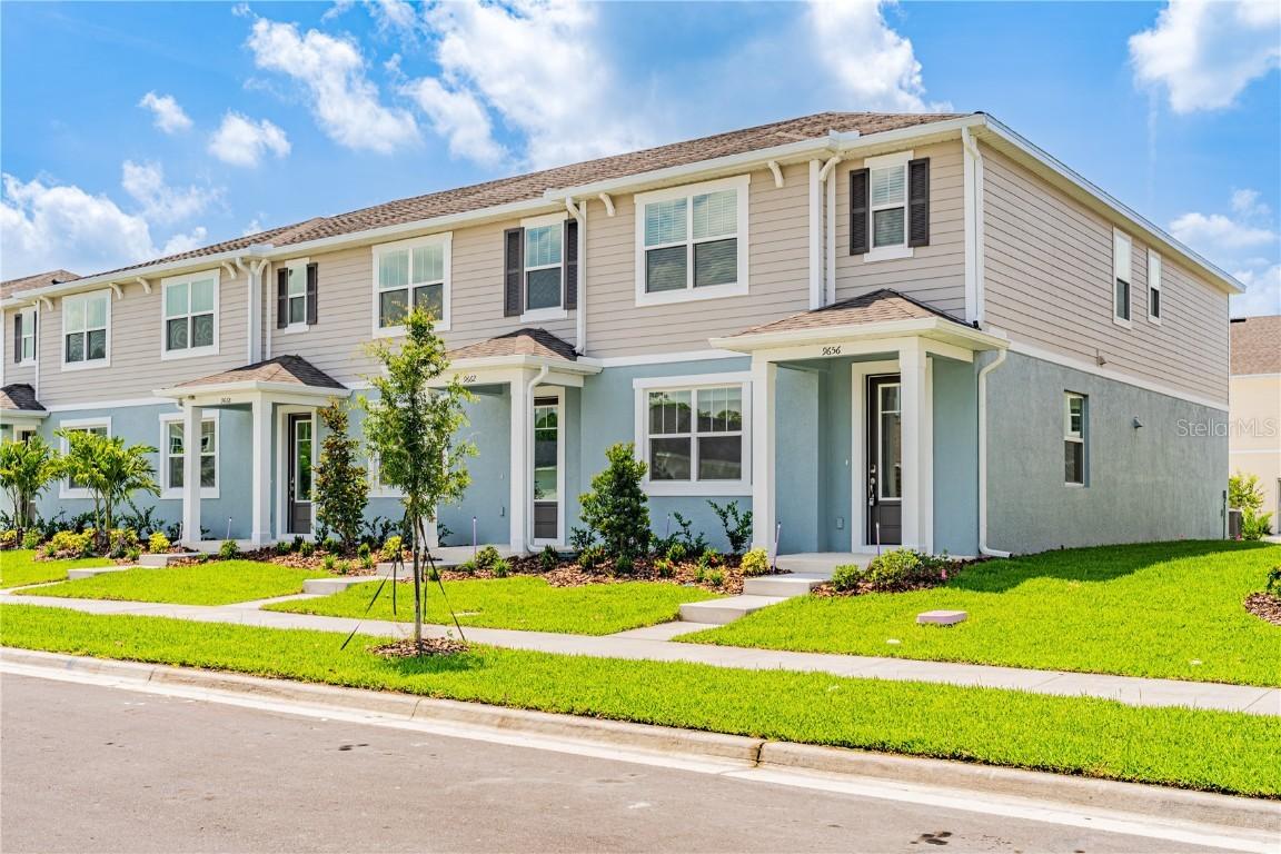 9656 Peace Dr., Orlando, FL 32832