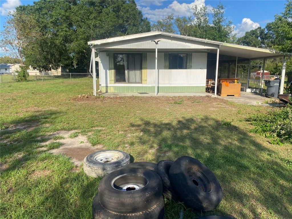 403 Clearwater Ave., Polk City, FL 33868
