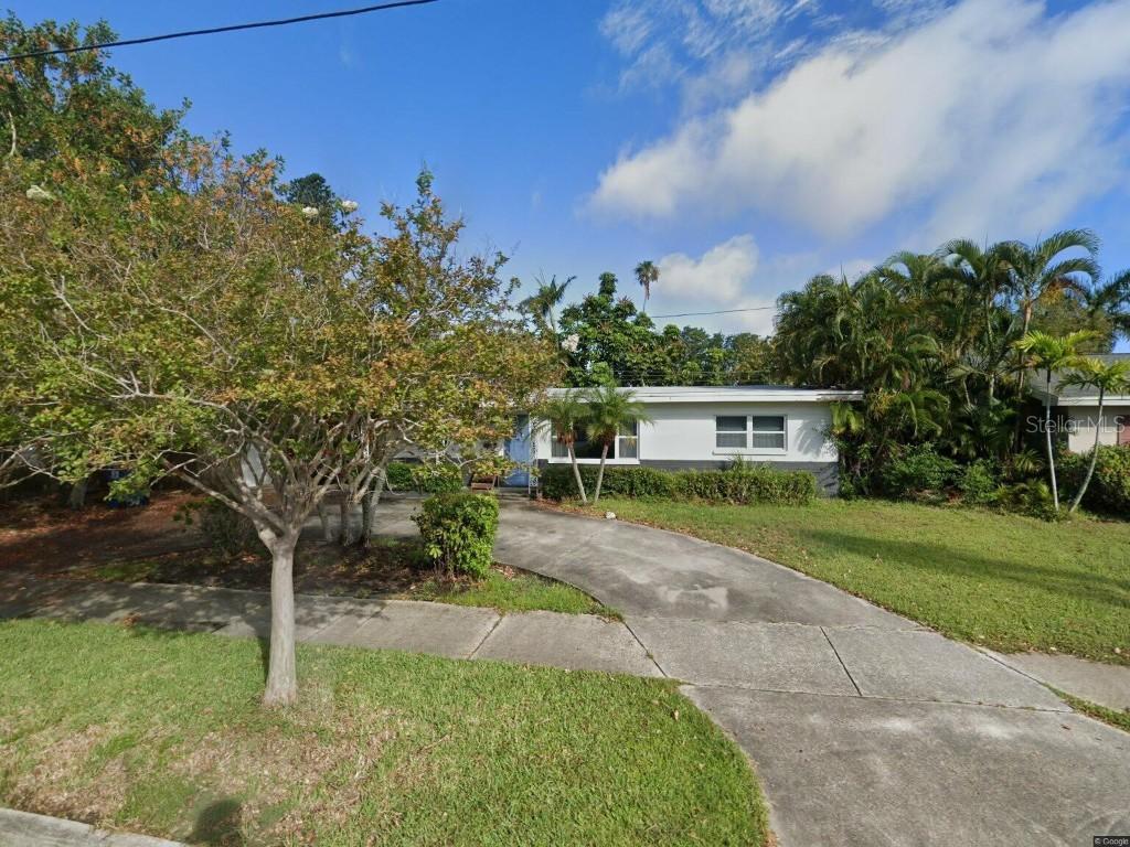 3944 Overlook Dr., St Petersburg, FL 33703