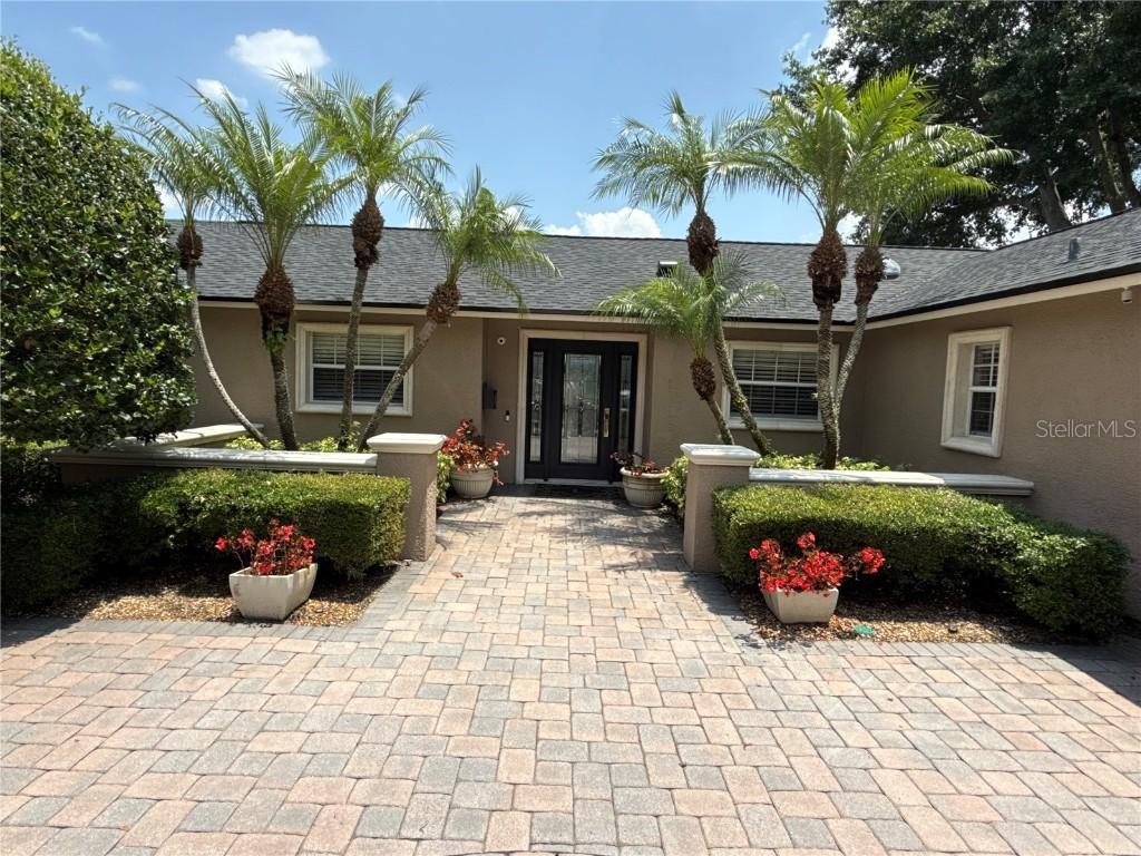 9021 Lake Hope Dr., Maitland, FL 32751
