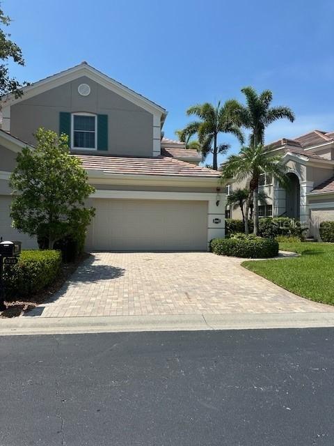 5212 Bouchard Cir. #202, Sarasota, FL 34238
