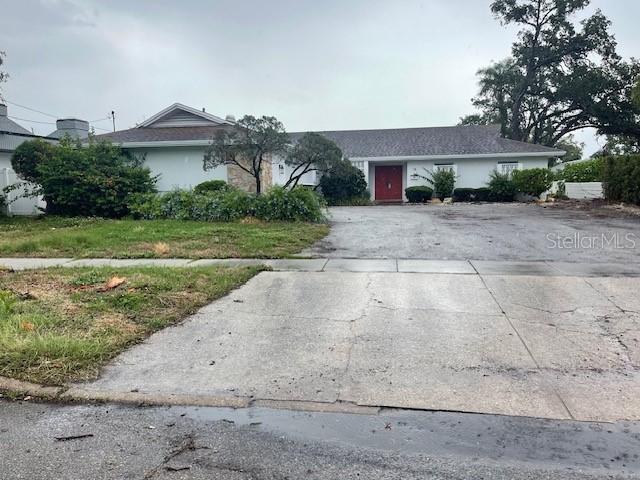 18 Ladoga Ave., Tampa, FL 33606