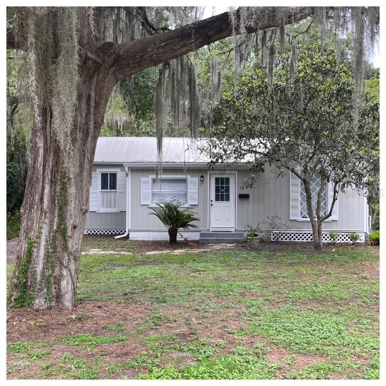 325 W Michigan Ave., Deland, FL 32720