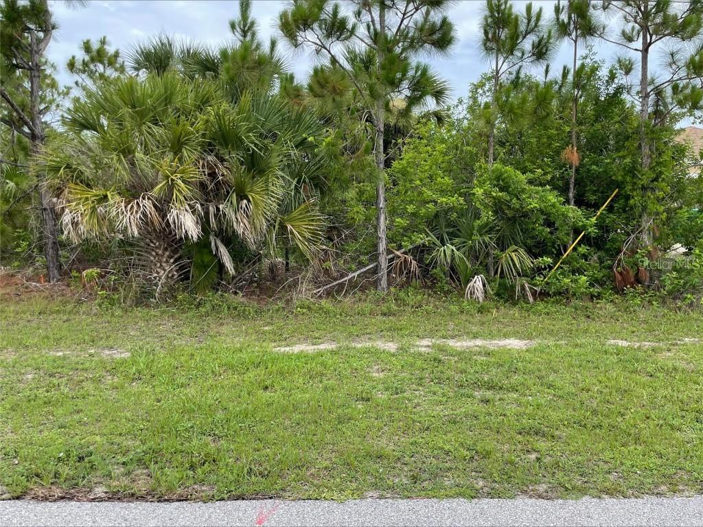 10363 Sunbury Dr., Port Charlotte, FL 33981