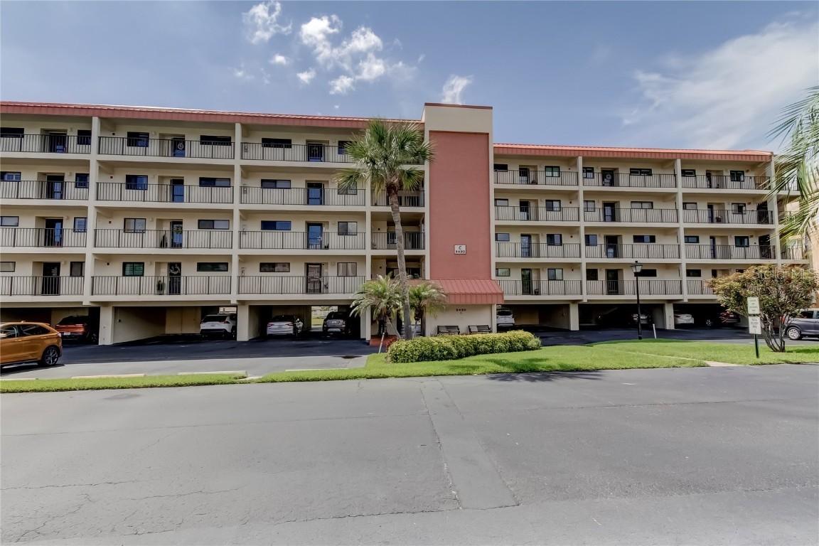 9490 Harbor Greens Way #306, Seminole, FL 33776