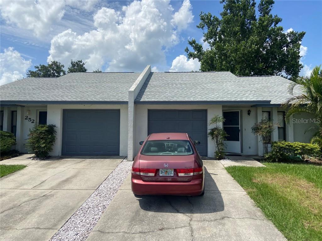 254 Granite Dr., Lakeland, FL 33809