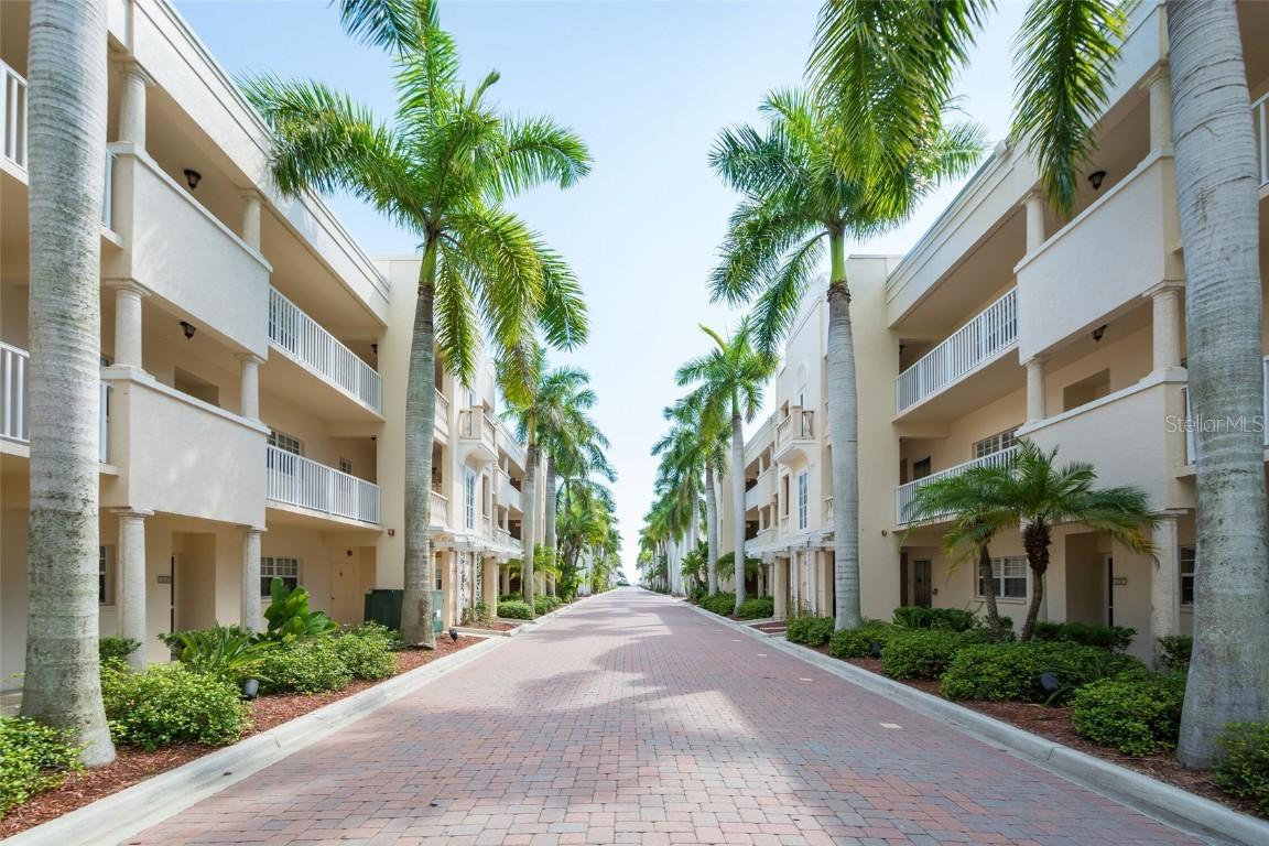5968 Midnight Pass Rd. #152, Sarasota, FL 34242