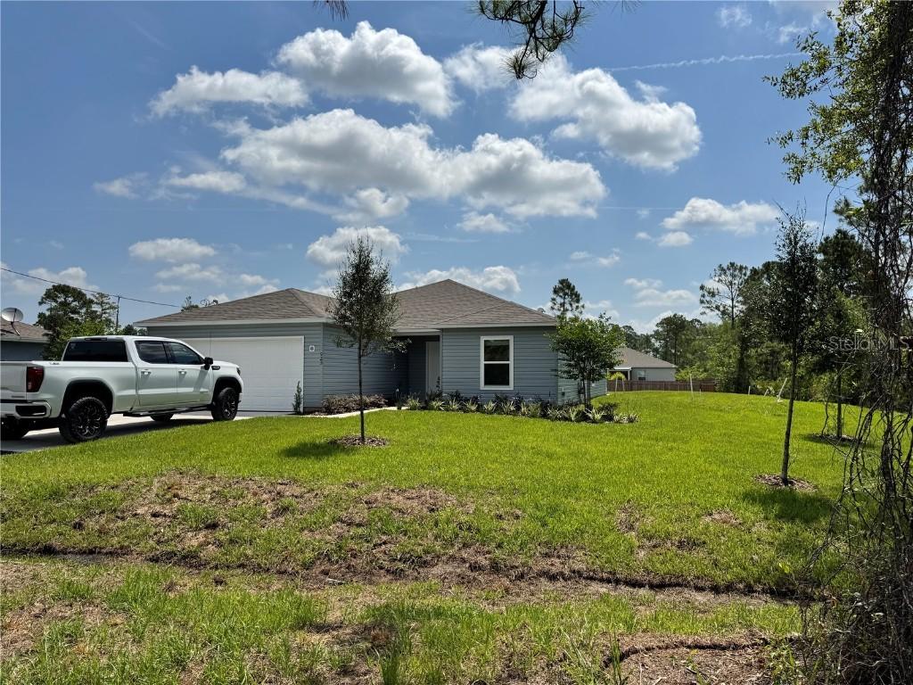 925 10th Ave., Deland, FL 32724