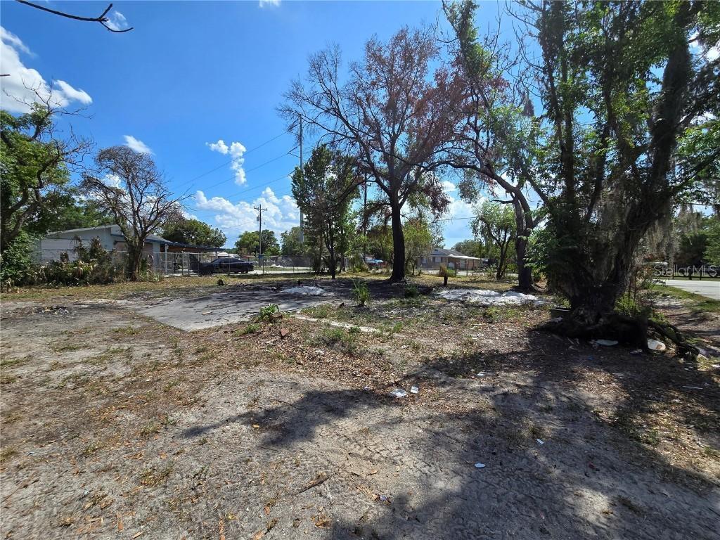 711 N Chestnut Rd., Lakeland, FL 33815