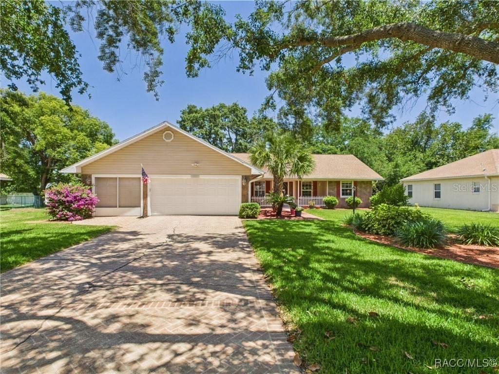 2454 N Brentwood Cir., Lecanto, FL 34461