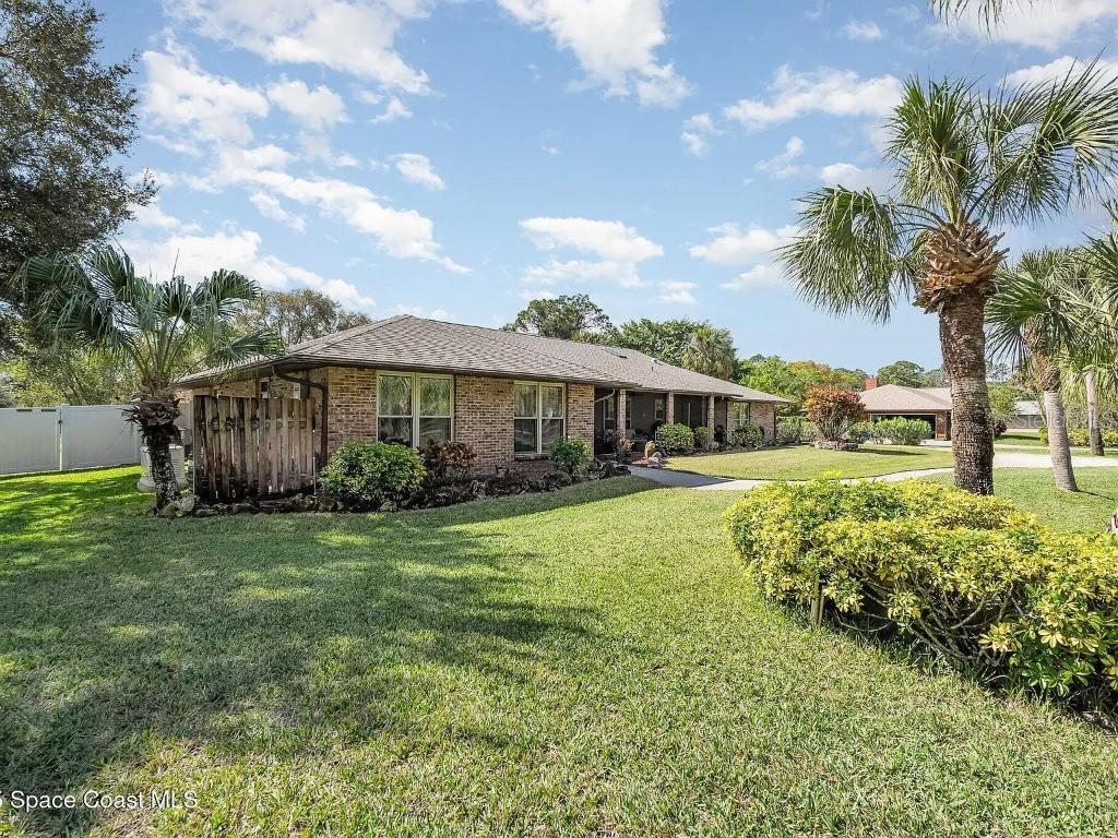 5265 Sand Lake Rd., Melbourne, FL 32934