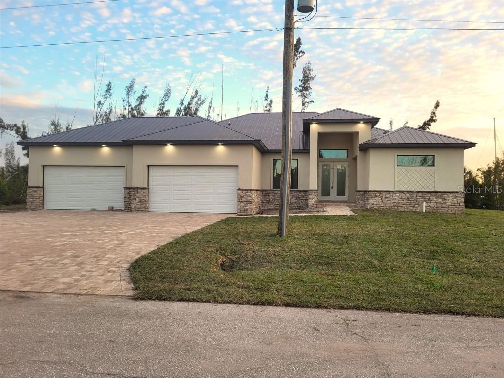 16596 Liggett Cir., Port Charlotte, FL 33981