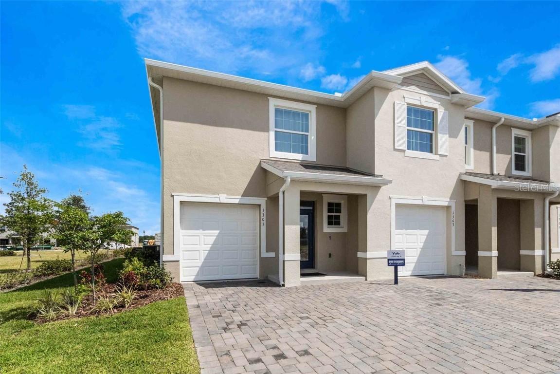 1512 Isleta Loop, Kissimmee, FL 34741
