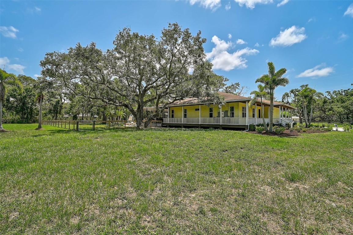 5224 Harold Ave., Sarasota, FL 34235