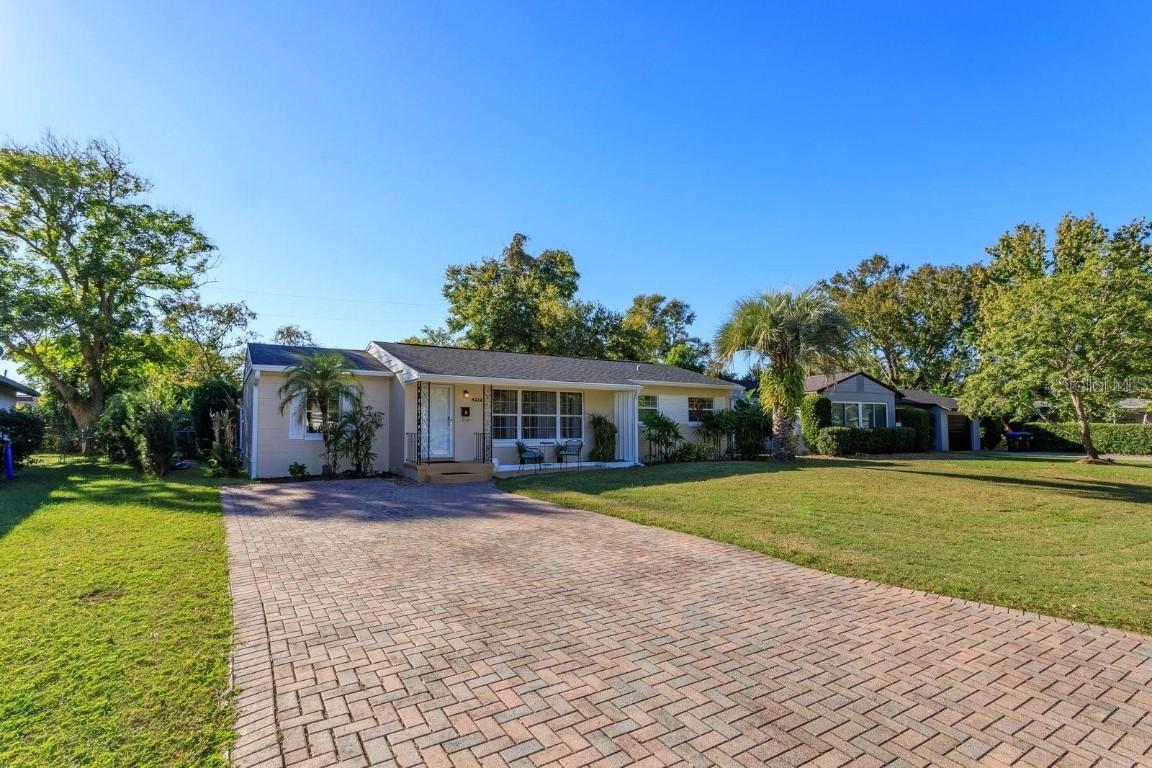 4272 Kendrick Rd., Orlando, FL 32804