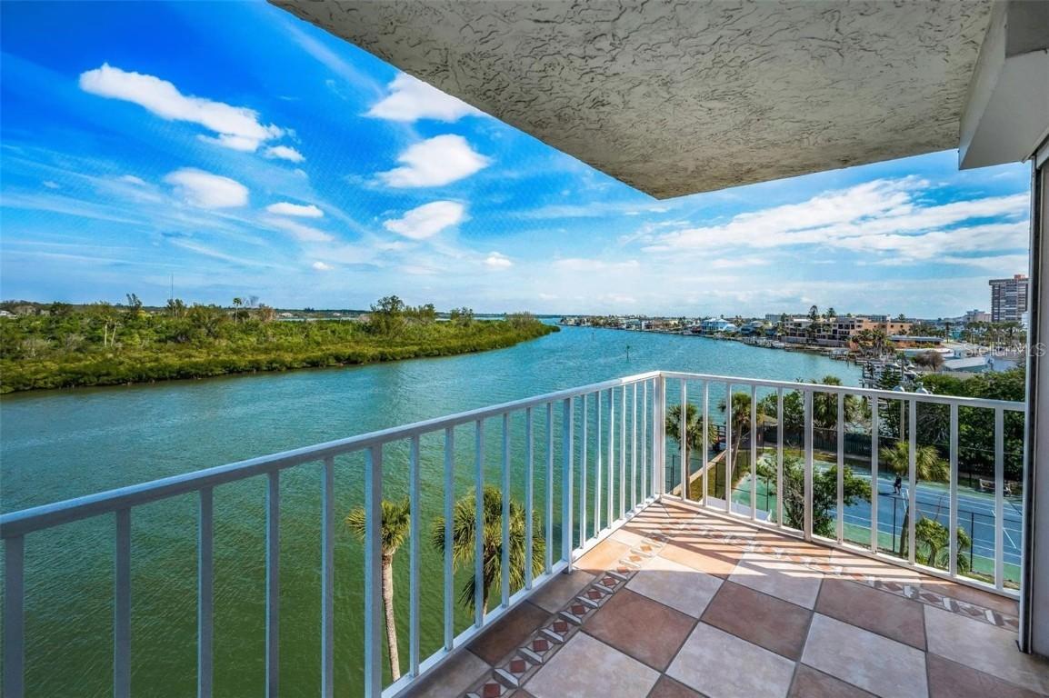 18325 Gulf Blvd. #509, Redington Shores, FL 33708