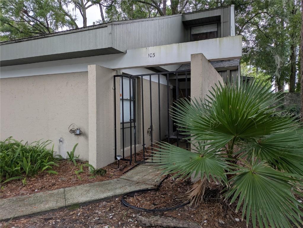 7200 SW 8th Ave. #P103, Gainesville, FL 32607