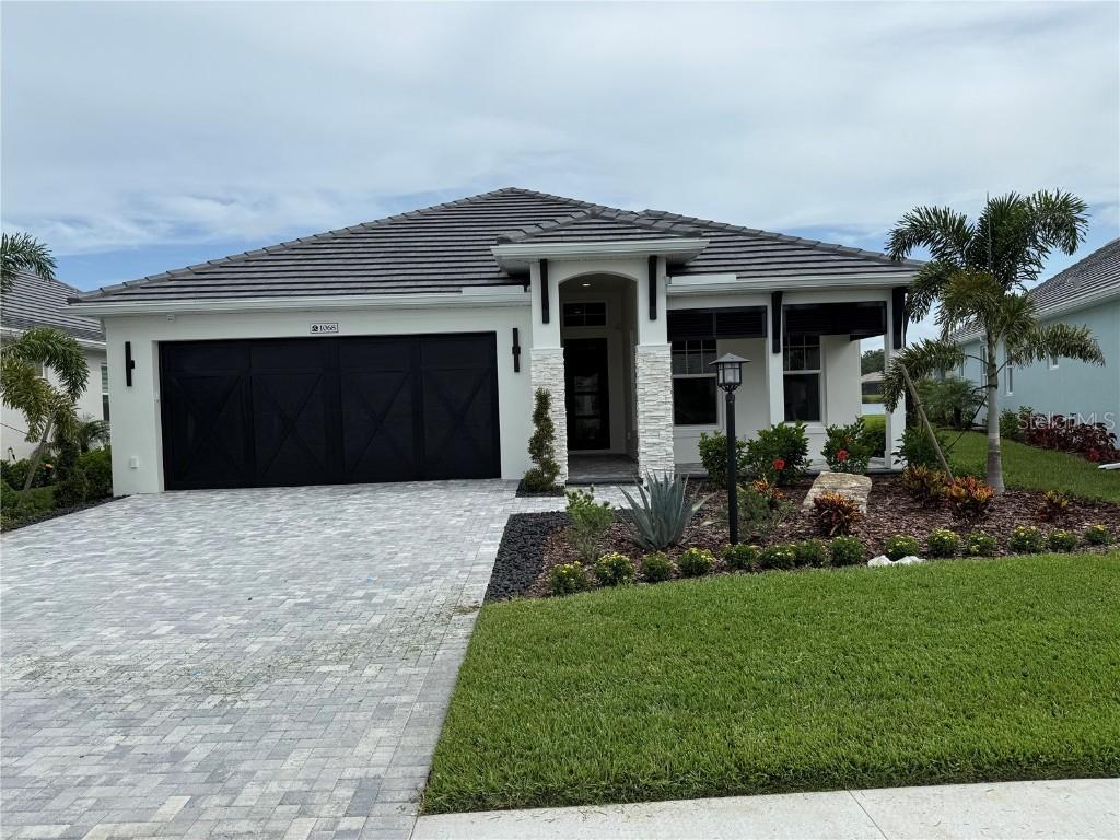 1068 Waterline Ct., Sarasota, FL 34240