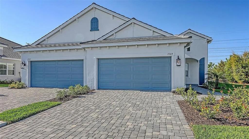 2309 Blue Mahoe Ln., Sarasota, FL 34240