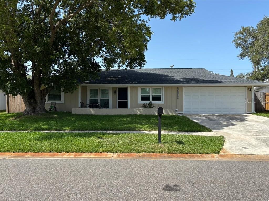 902 Beaverdale Ln., Rockledge, FL 32955