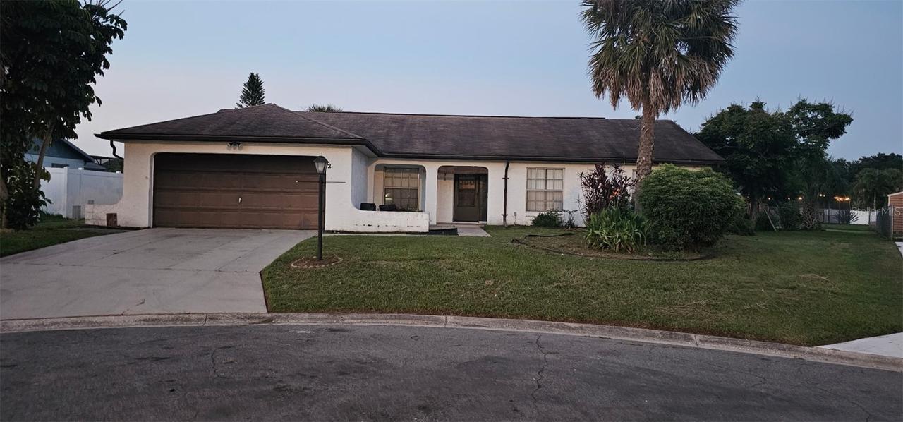 2 Horseshoe Ct., Kissimmee, FL 34743