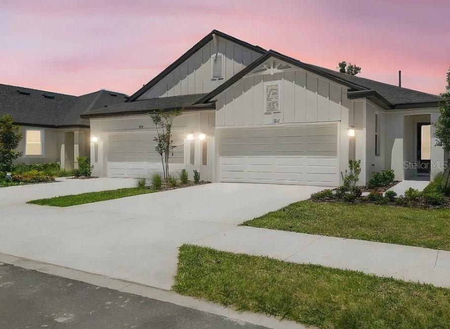 3733 Nandina Cir., Sun City Center, FL 33573