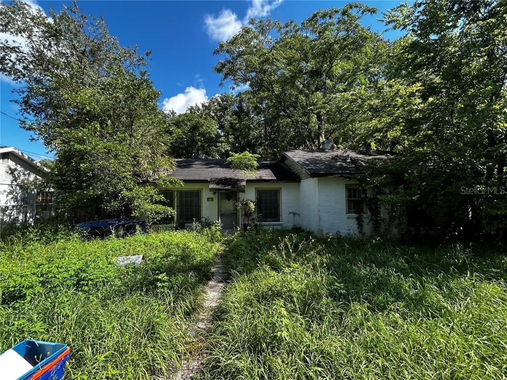 [Address Hidden by Seller], Gainesville, FL 32601