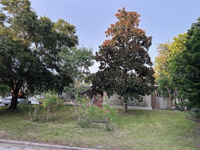 615 Smallwood Cir., Clearwater, FL 33755