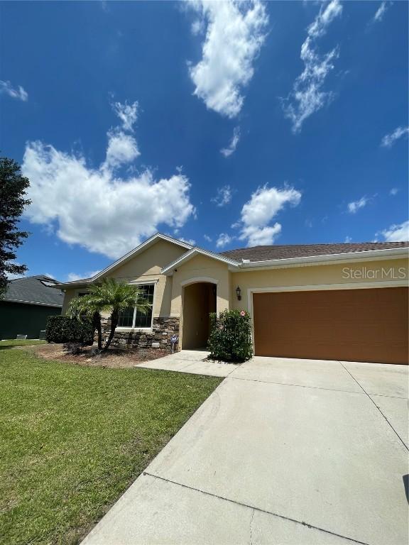 2902 Southern Pines Loop, Clermont, FL 34711