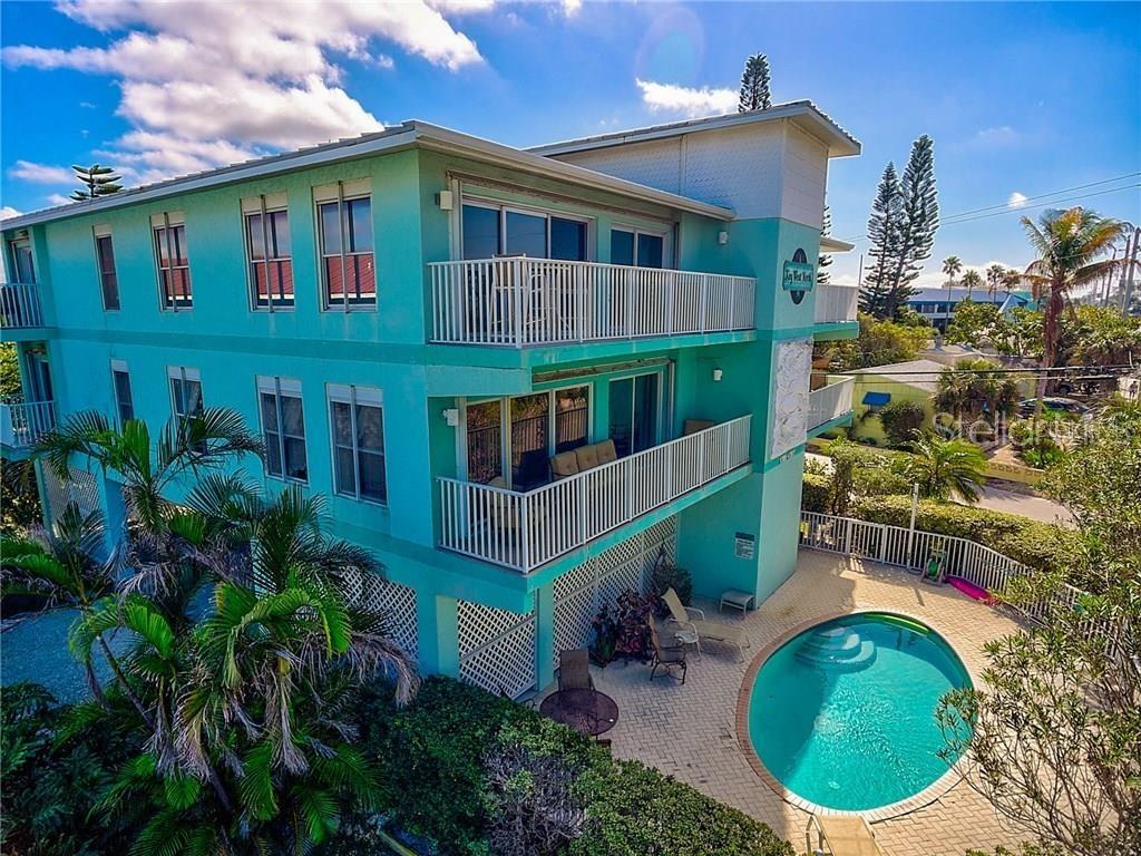 1201 Gulf Dr. #200, Bradenton Beach, FL 34217