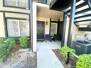 4004 Nestle Oaks Pl. #102, Tampa, FL 33613
