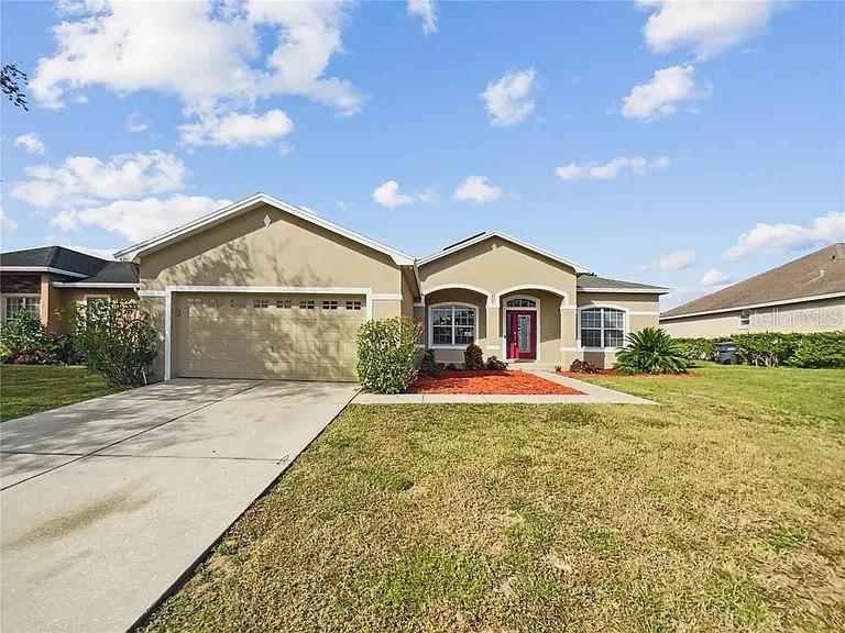 6311 Alamanda Hills Dr., Lakeland, FL 33813