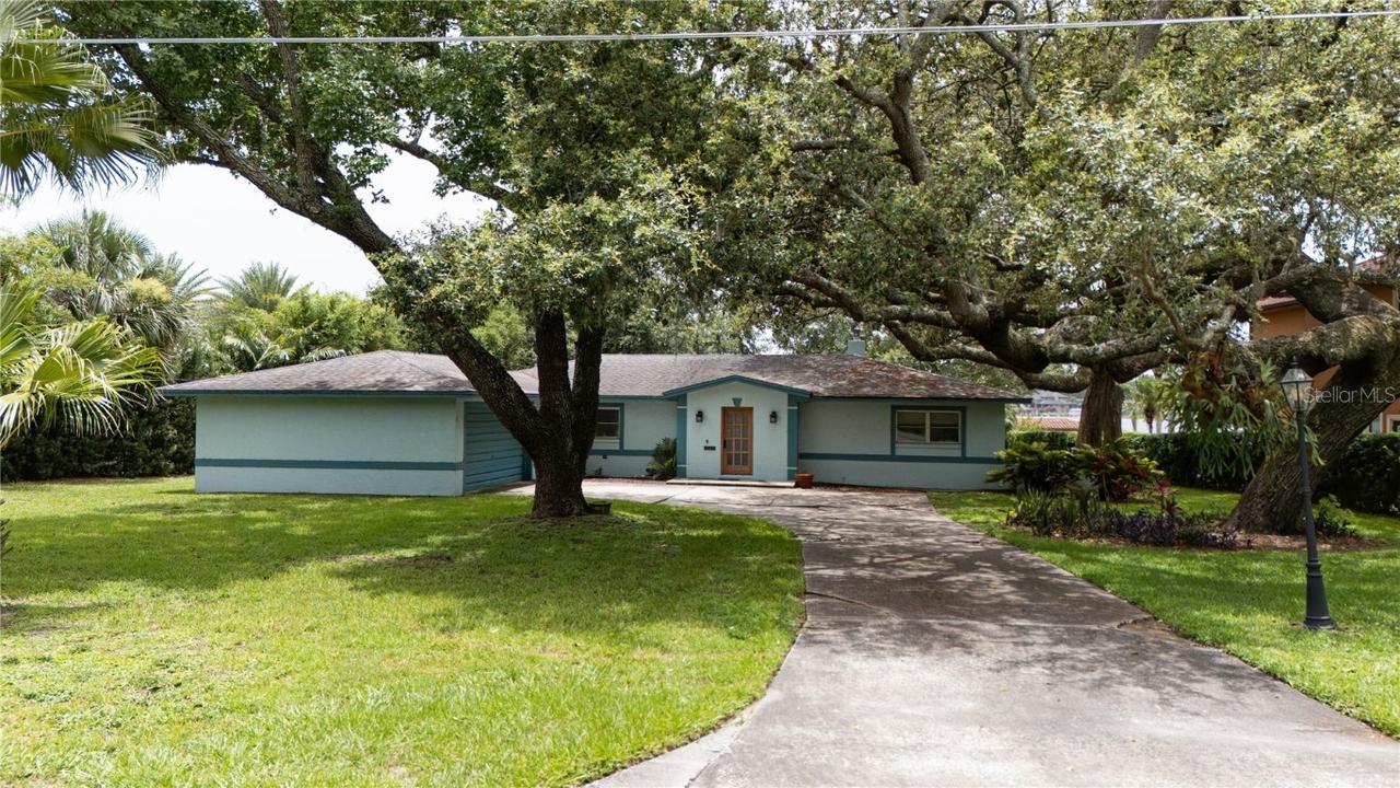 360 Lake Seminary Cir., Maitland, FL 32751