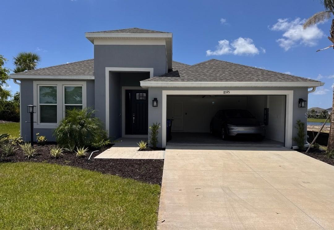 8595 Big Dipper Dr., Sarasota, FL 34241