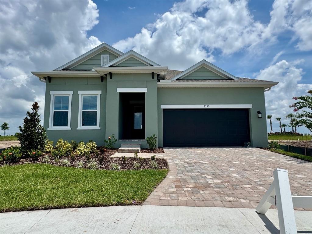 5235 Everlong Dr., Apollo Beach, FL 33572