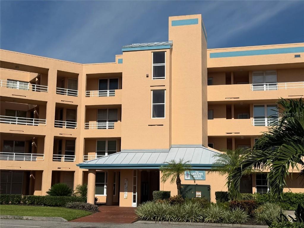 4530 Pinebrook Cir. #306, Bradenton, FL 34209