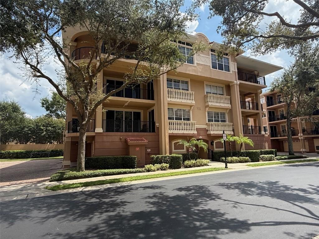 918 Lotus Vista Dr. #301, Altamonte Springs, FL 32714