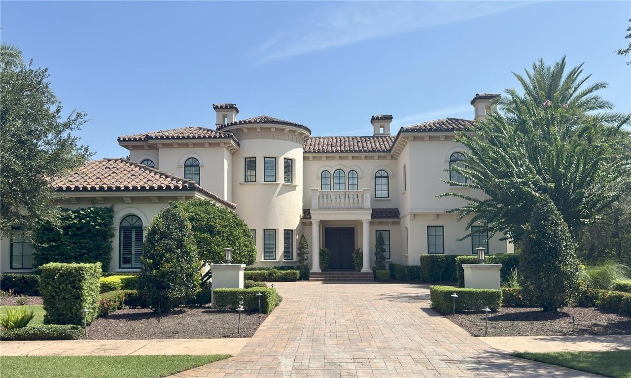 9707 Vista Falls Dr, Golden Oak, FL 32836