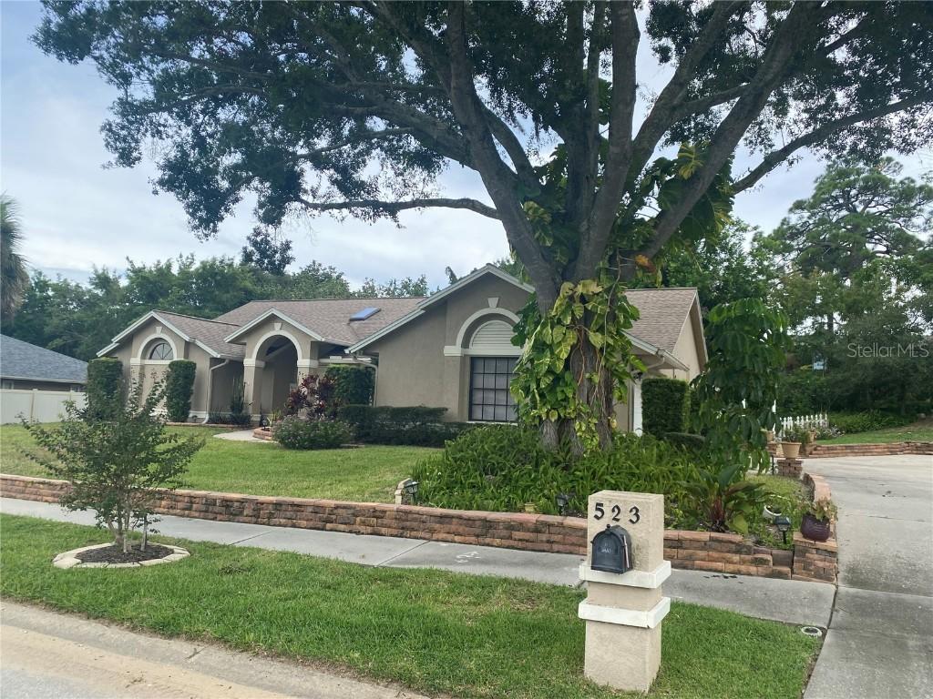 523 Hidden Hollow Dr., Merritt Island, FL 32952