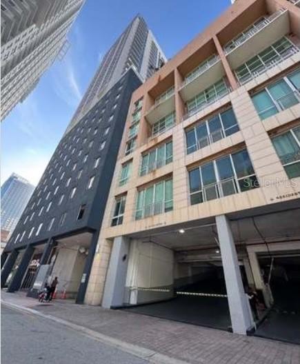227 NE 2nd St. #1602, Miami, FL 33132