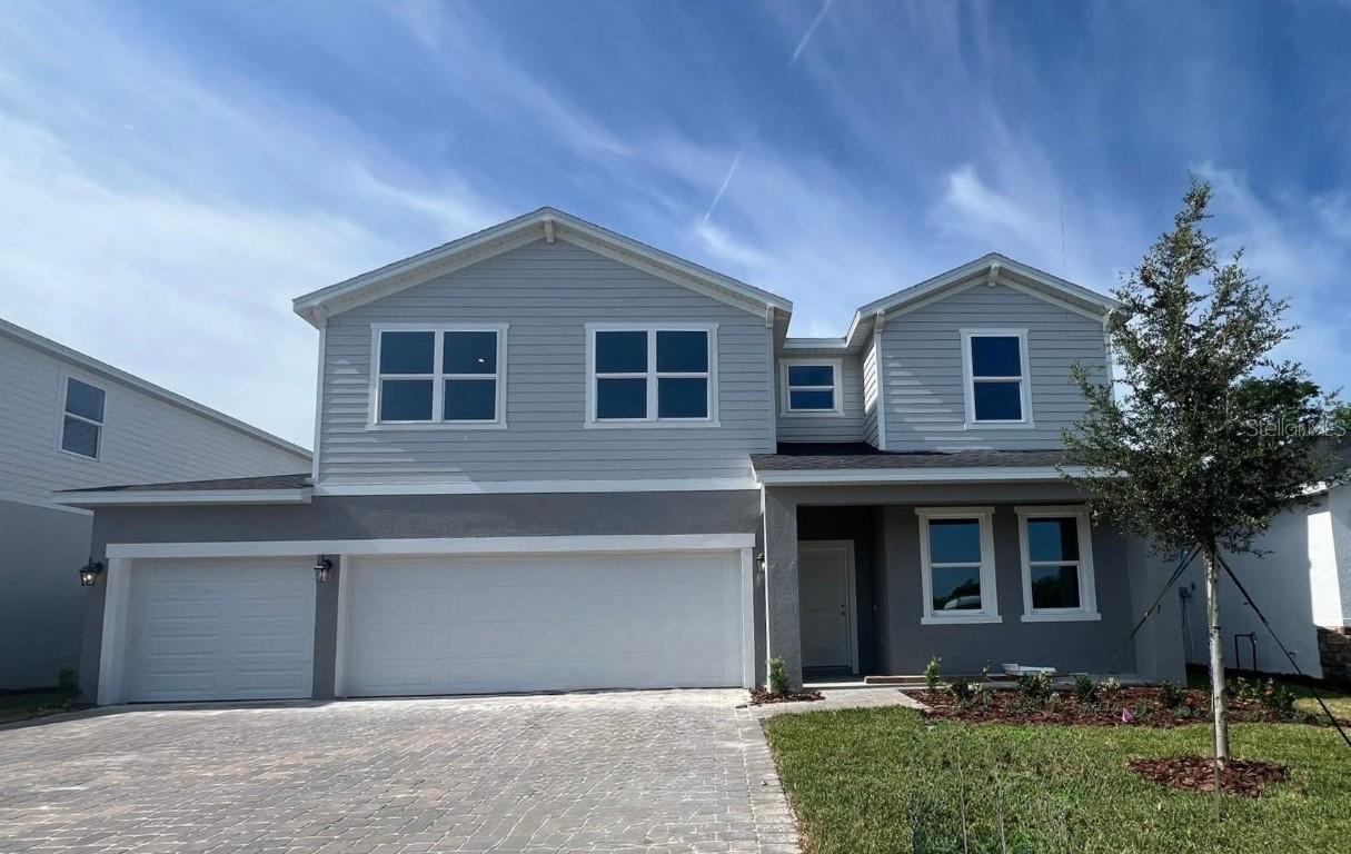 1319 Woodline Dr., Deland, FL 32720