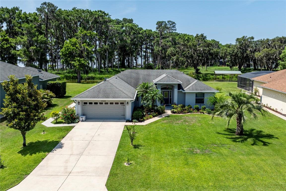 12054 Eagle Point Ct., Leesburg, FL 34788